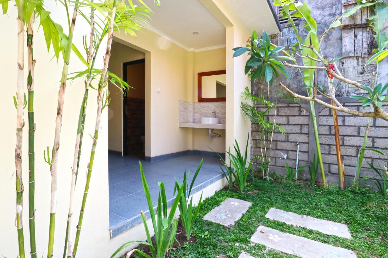 Taste Of Bali Hostel Кута Екстер'єр фото