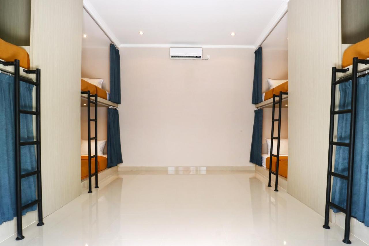 Taste Of Bali Hostel Кута Екстер'єр фото