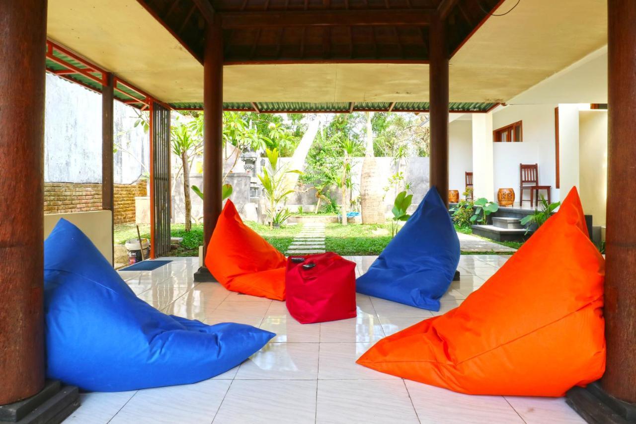 Taste Of Bali Hostel Кута Екстер'єр фото